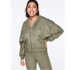 NWOT~VICTORIA’S SECRET Pink Slouchy Sport Hoodie Full Zip SIZE XS